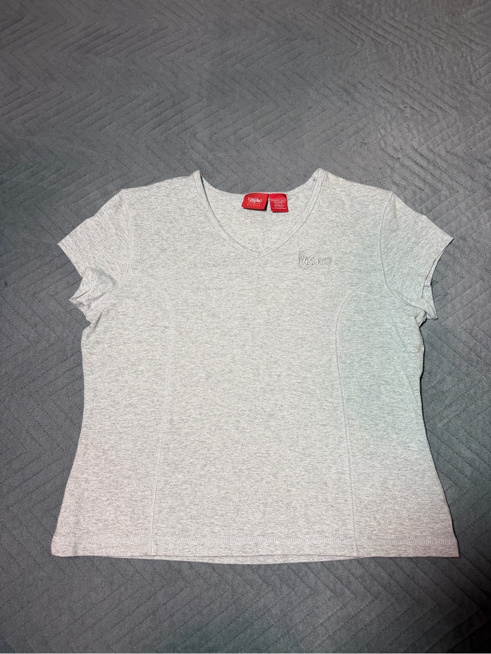 Y2k Mossimo Gray V-Neck Baby Tee / Fits Like S (Tag Size L)
